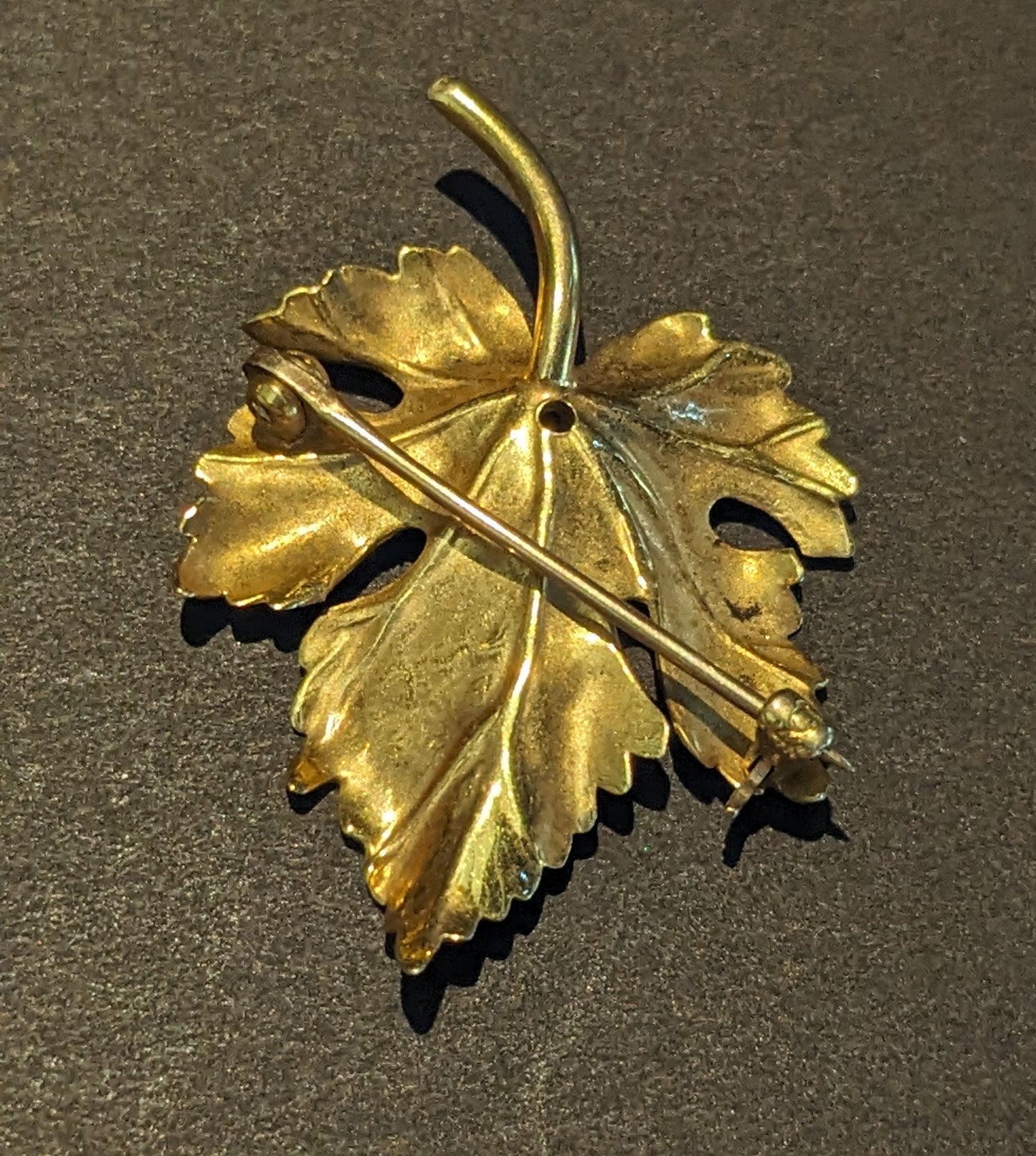 14k and Diamond Leaf Brooch