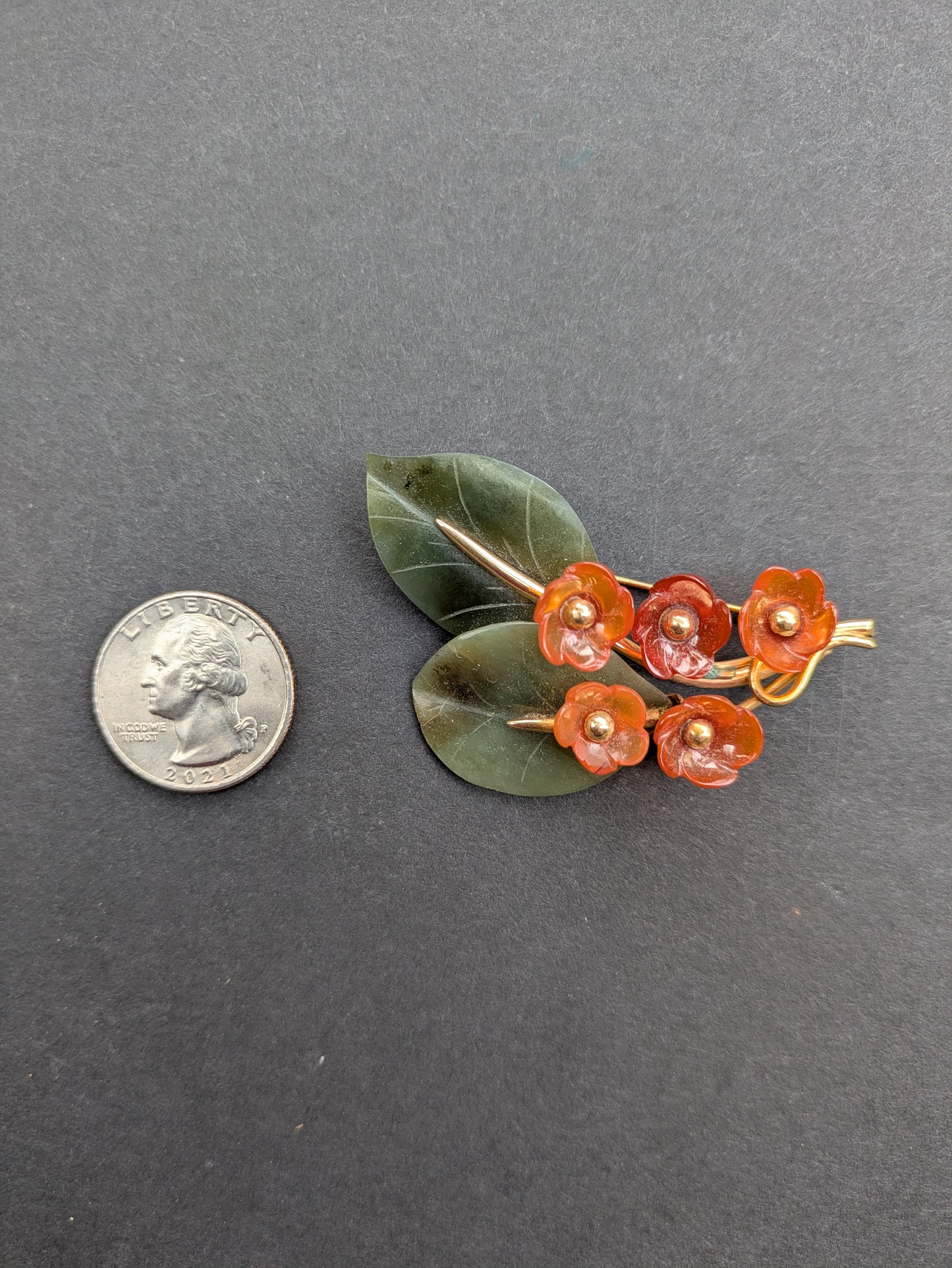 14k Carved Hardstone Floral Brooch