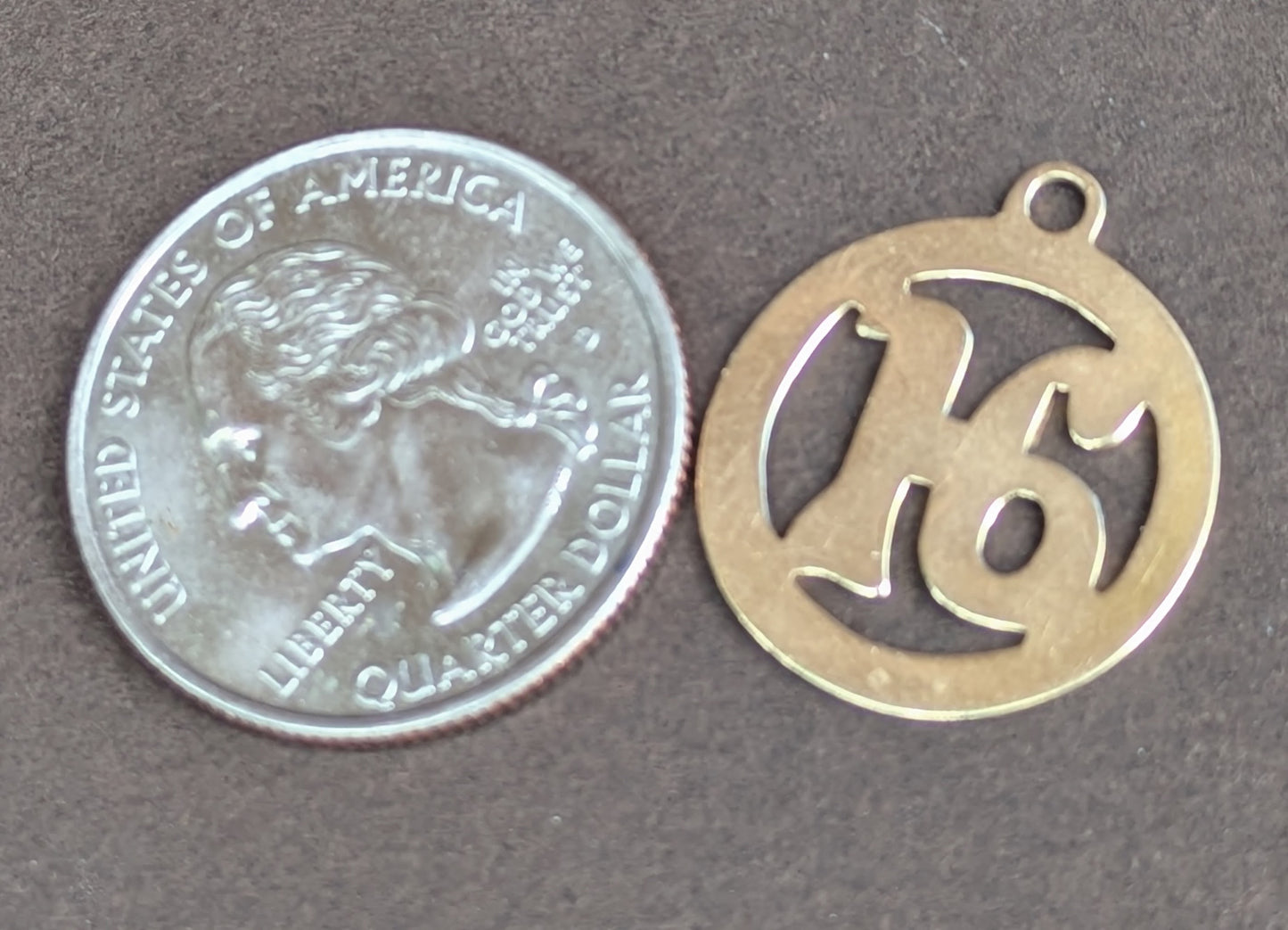 1940's 14k "16" Charm