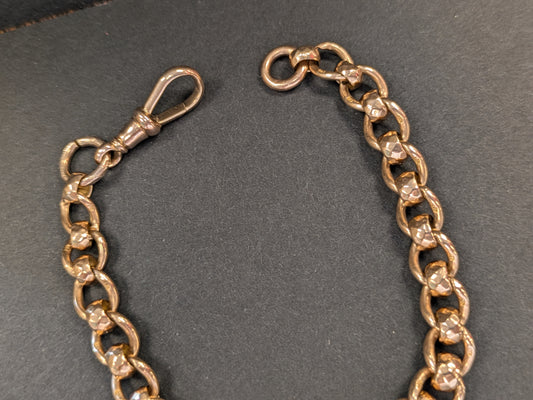 9k English Beveled Link Bracelet with Dog Clip