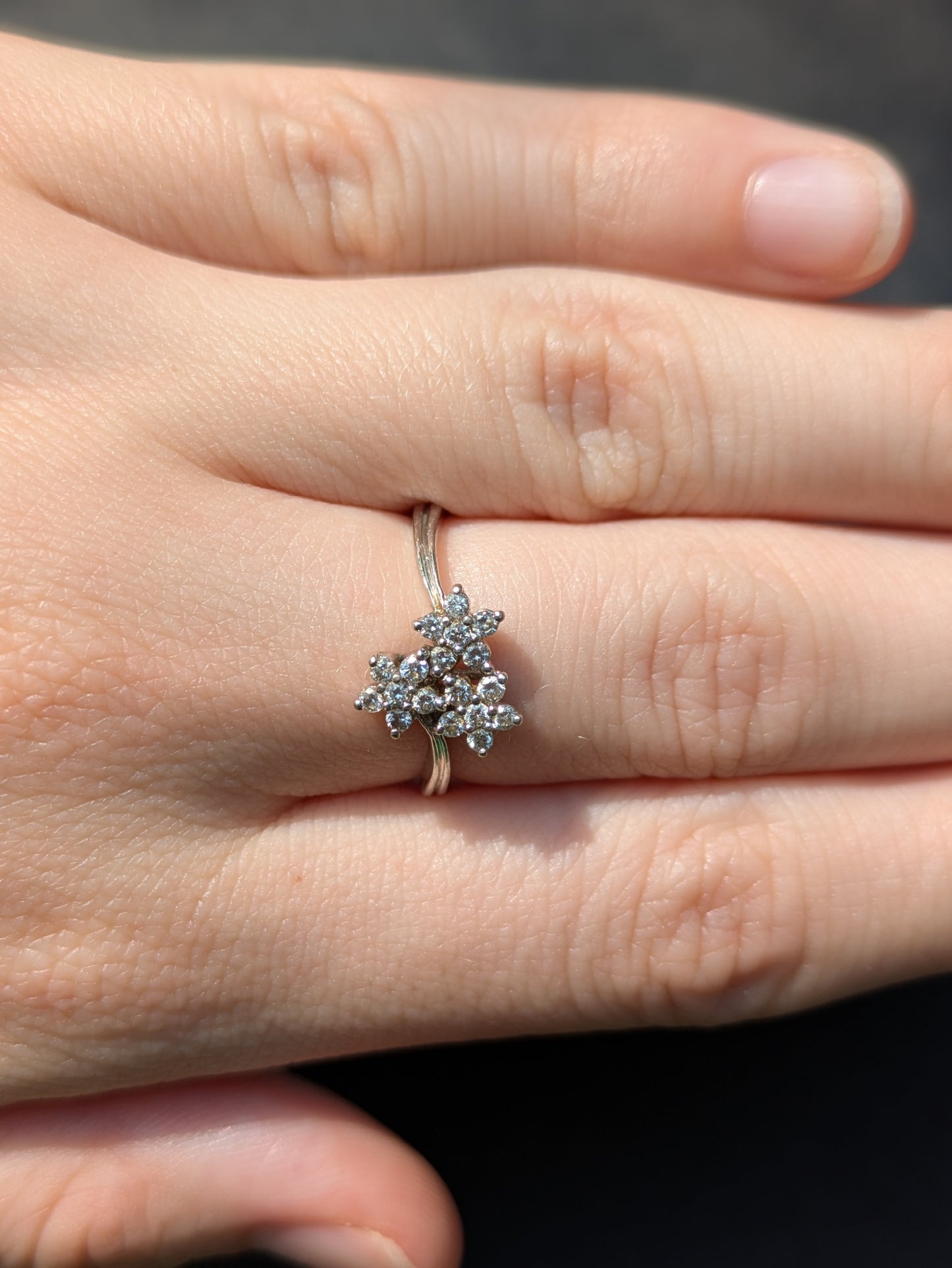 Estate 14kt White Gold Diamond Star Ring