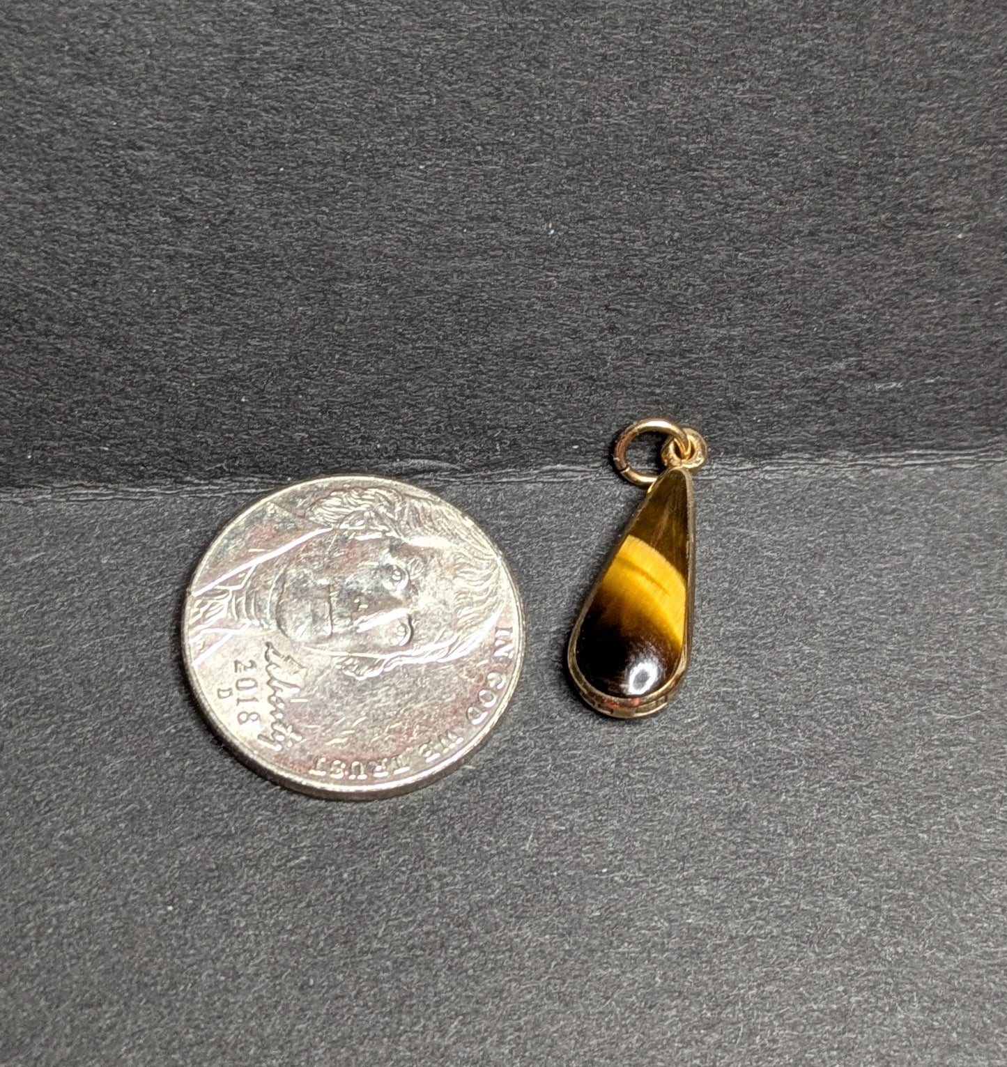 Tiger Eye 9k Pendant