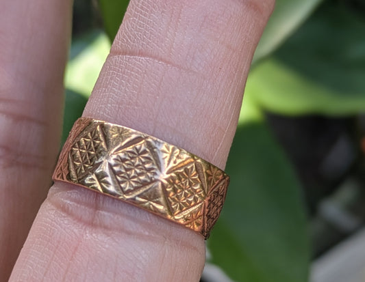 10k Cigar Band with Checkerboard Pattern