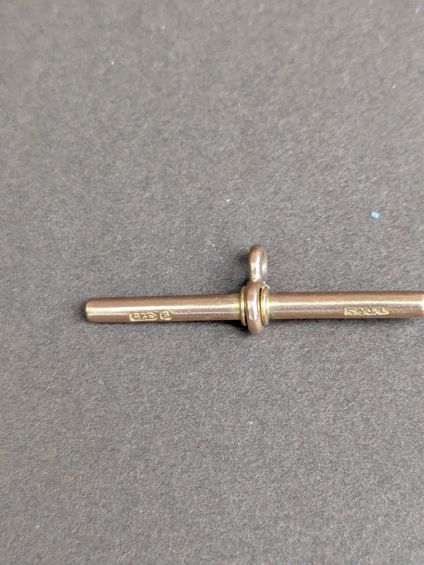 9k Rose Gold T Bar Charm