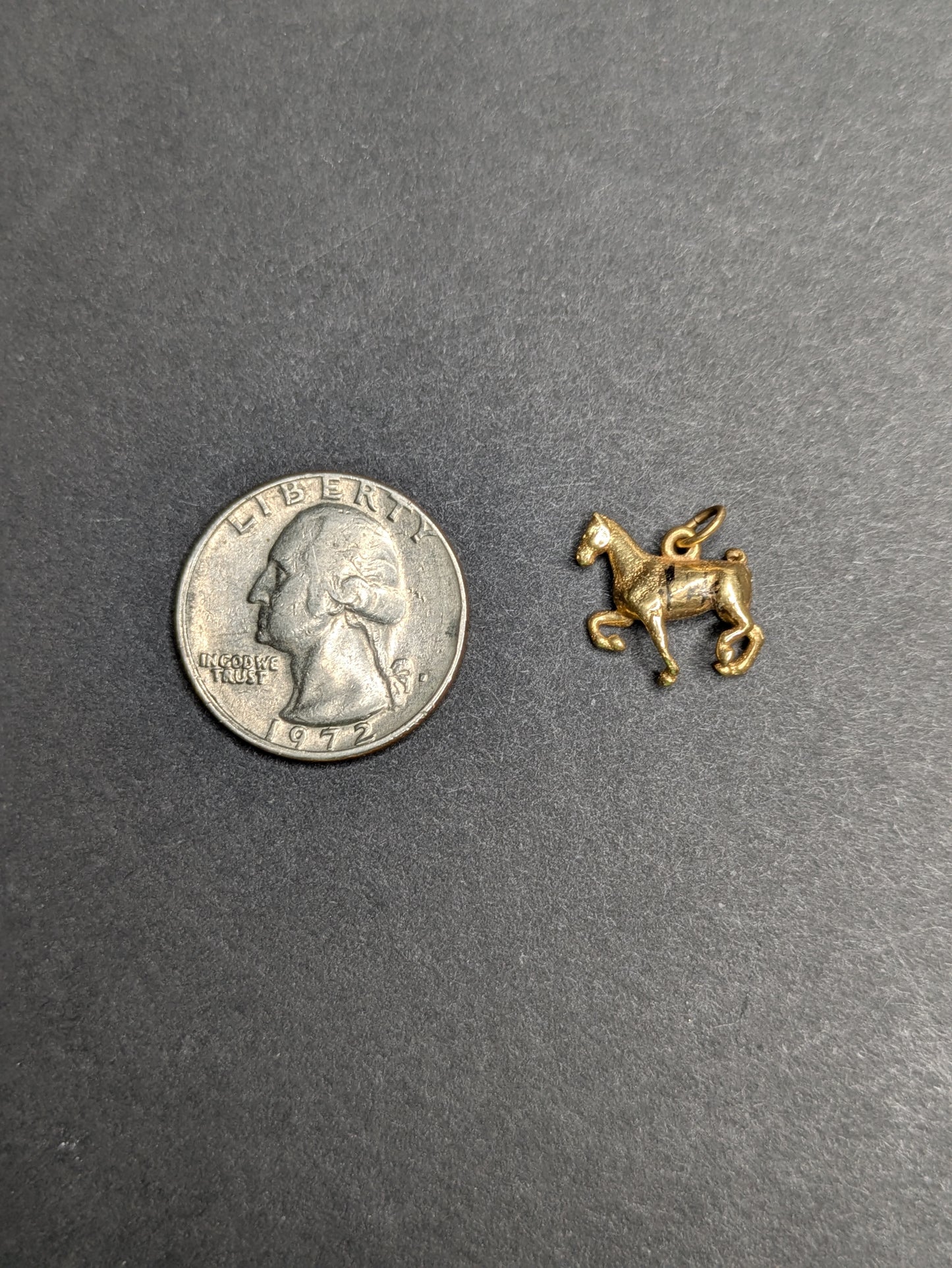 14kt Prancing Horse Charm