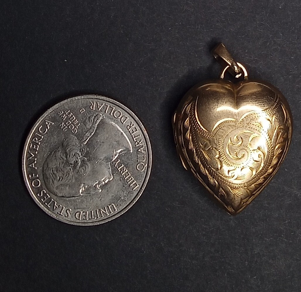 9k Interwar years Engraved Heart Locket
