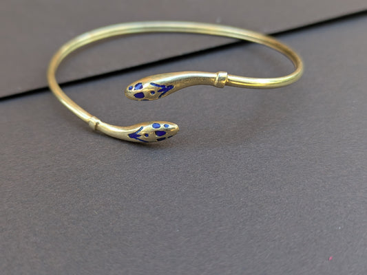 ENAMEL SNAKE BANGLE IN 14K