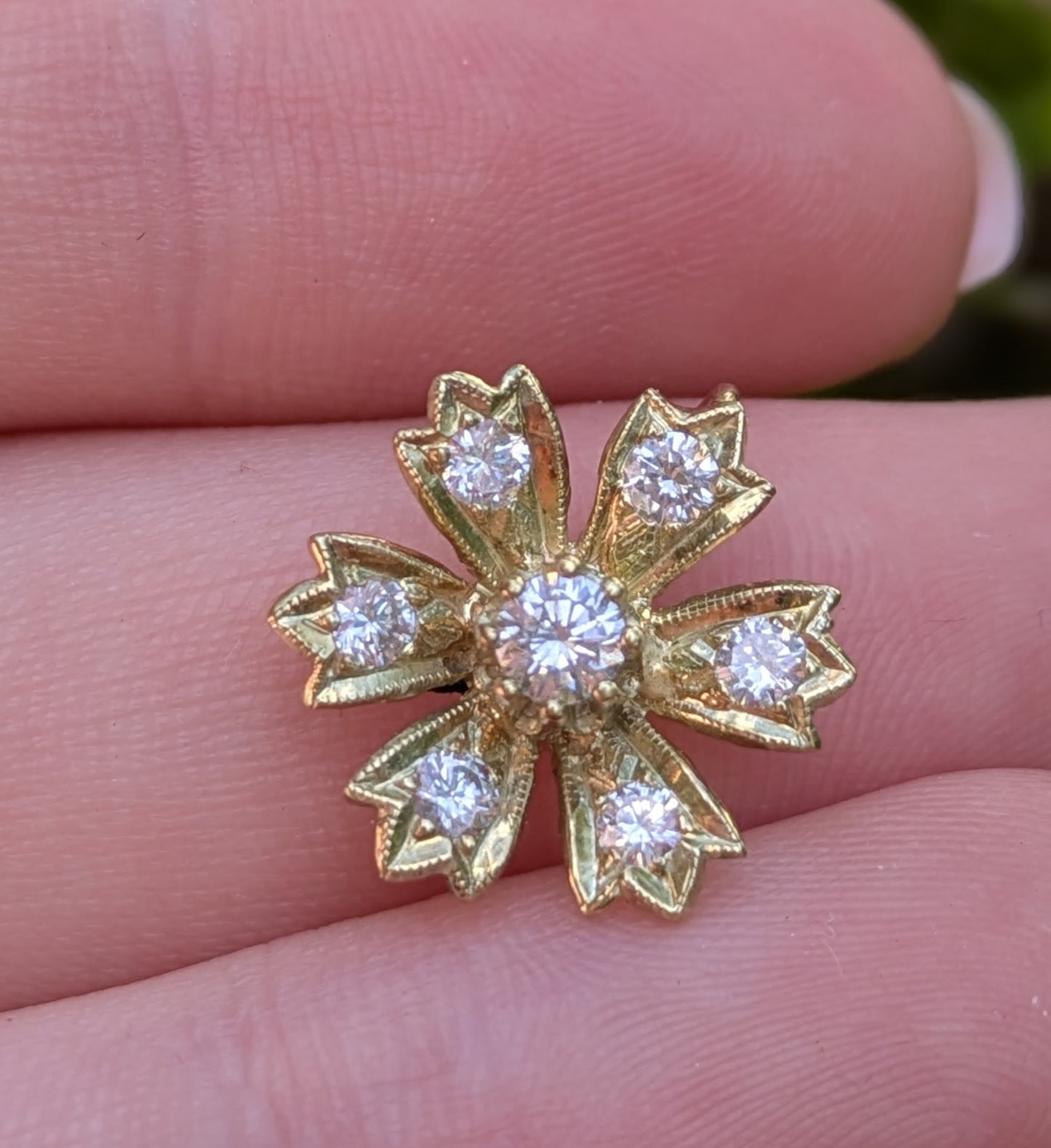 14kt Mine Cut Diamond Flower Pendant
