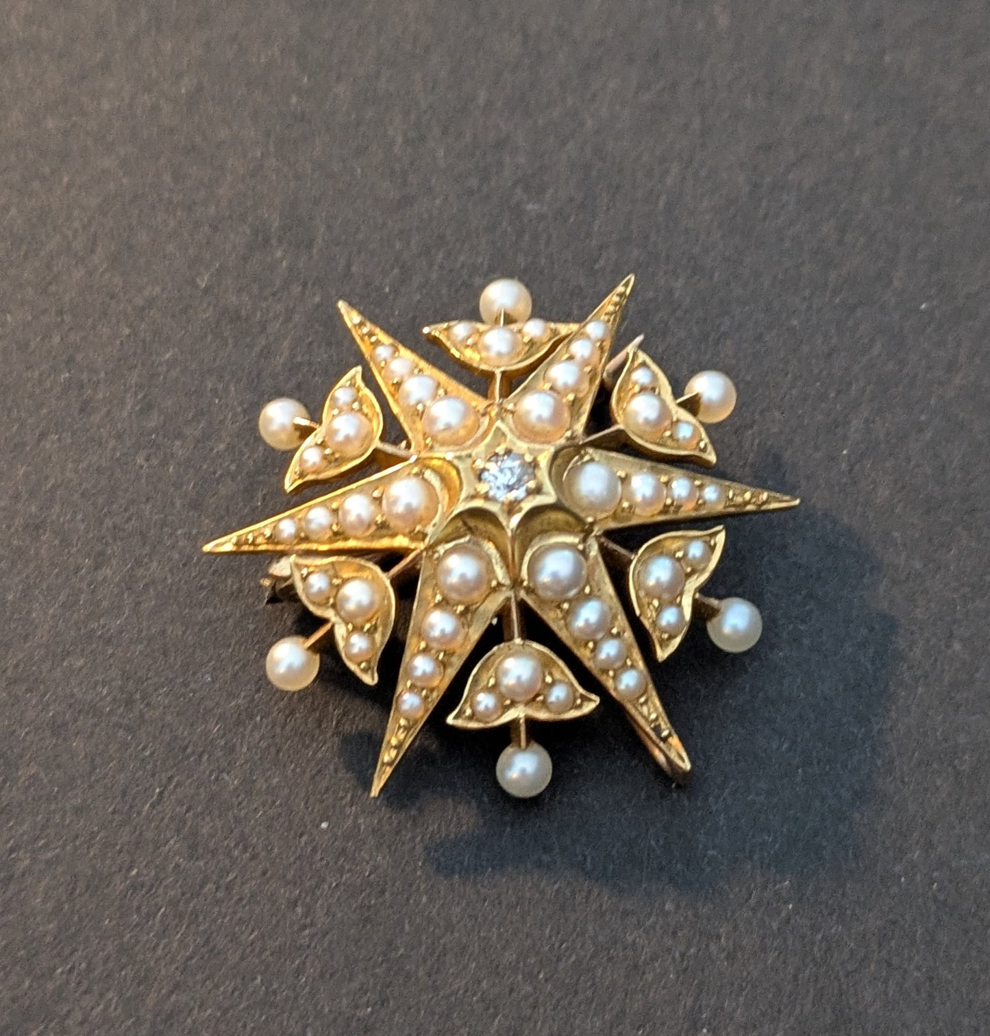 18kt Pearl and Diamond Two Piece Ensemble in Fitted Case
