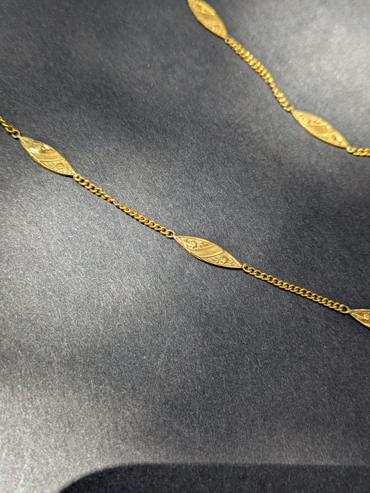 23k Floral Detail Chain