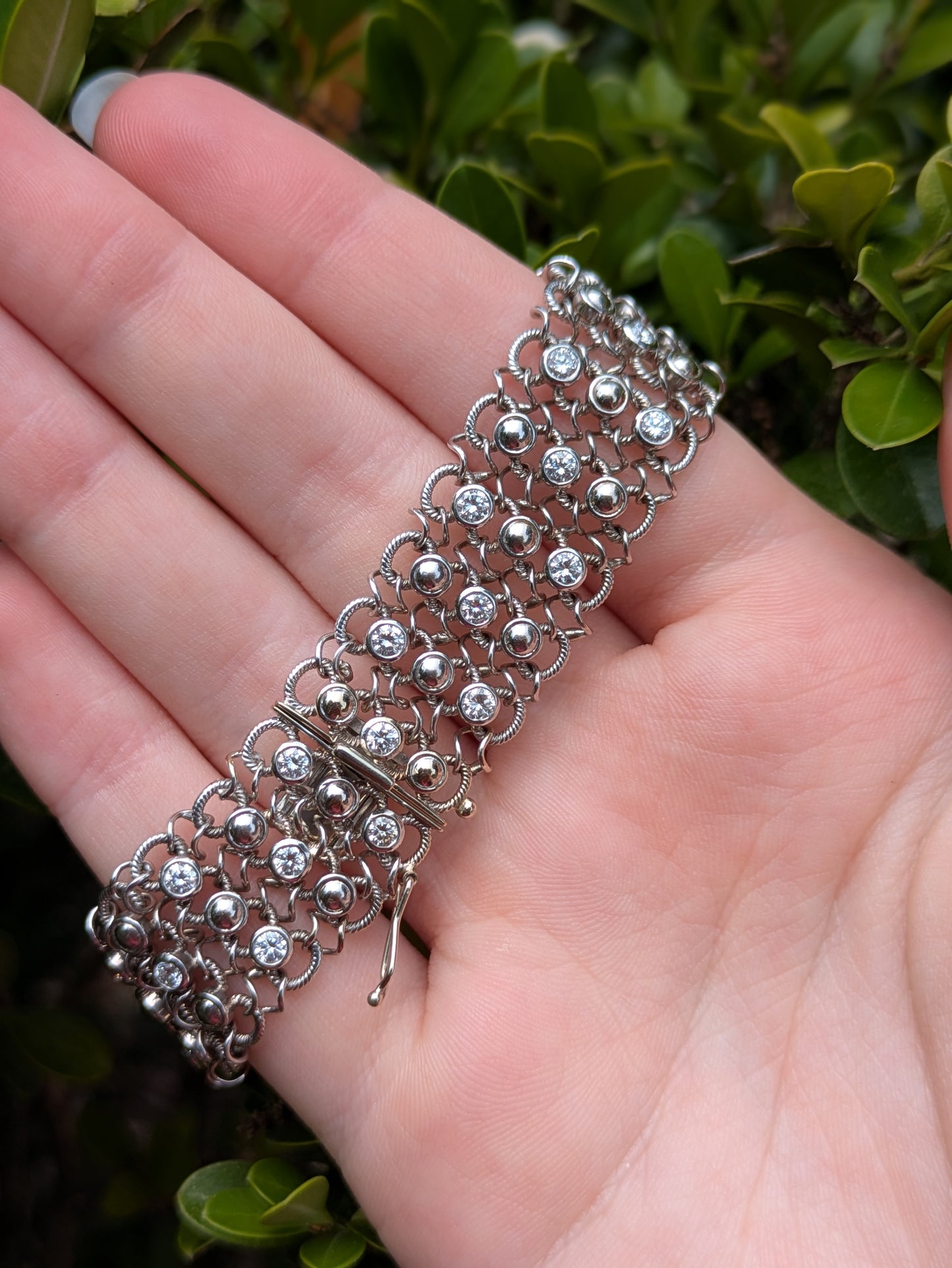 18kt White Gold Diamond "Mesh" Bracelet