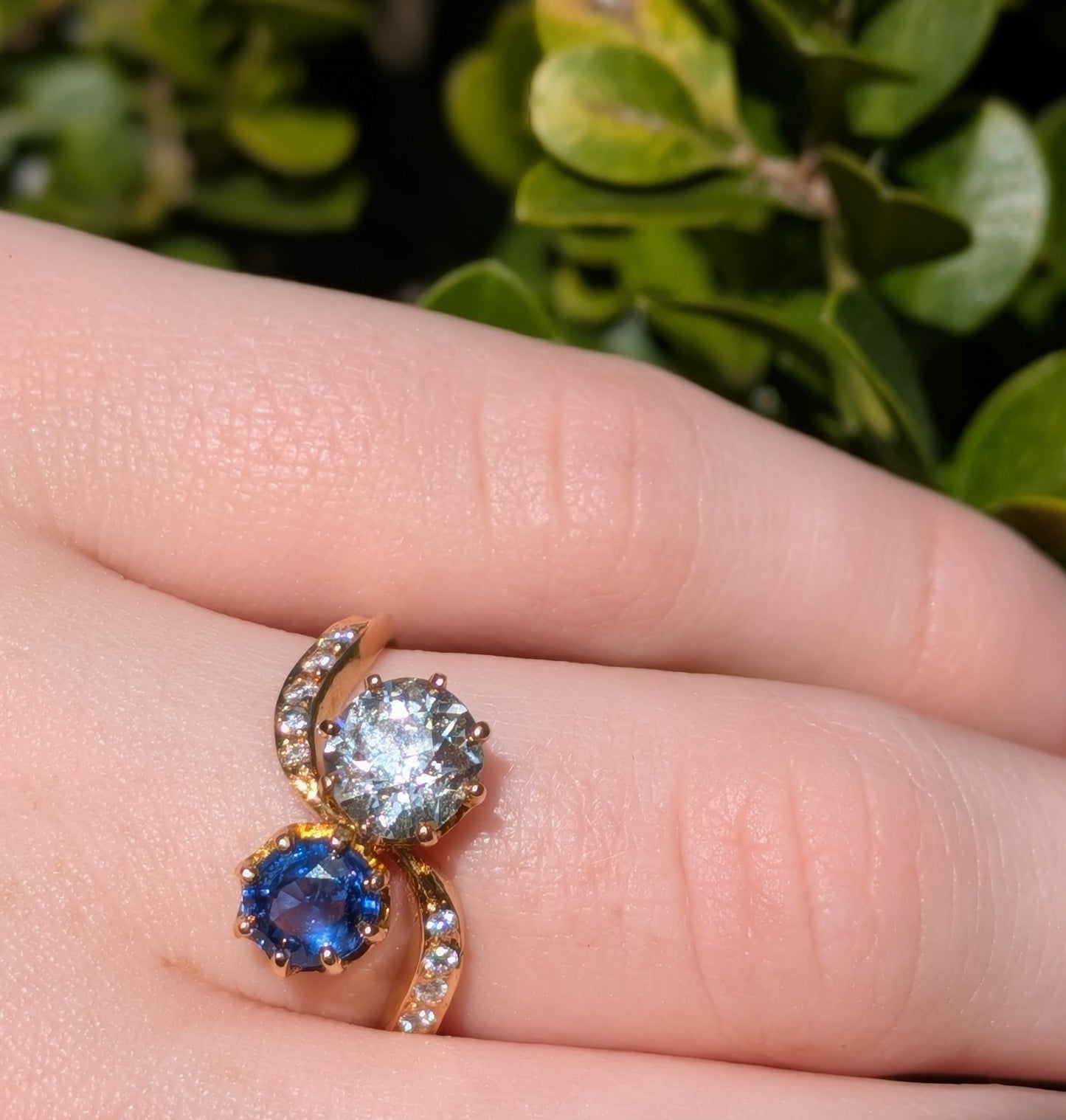 18kt French Diamond "Toi et Moi" Ring Set with Sapphire