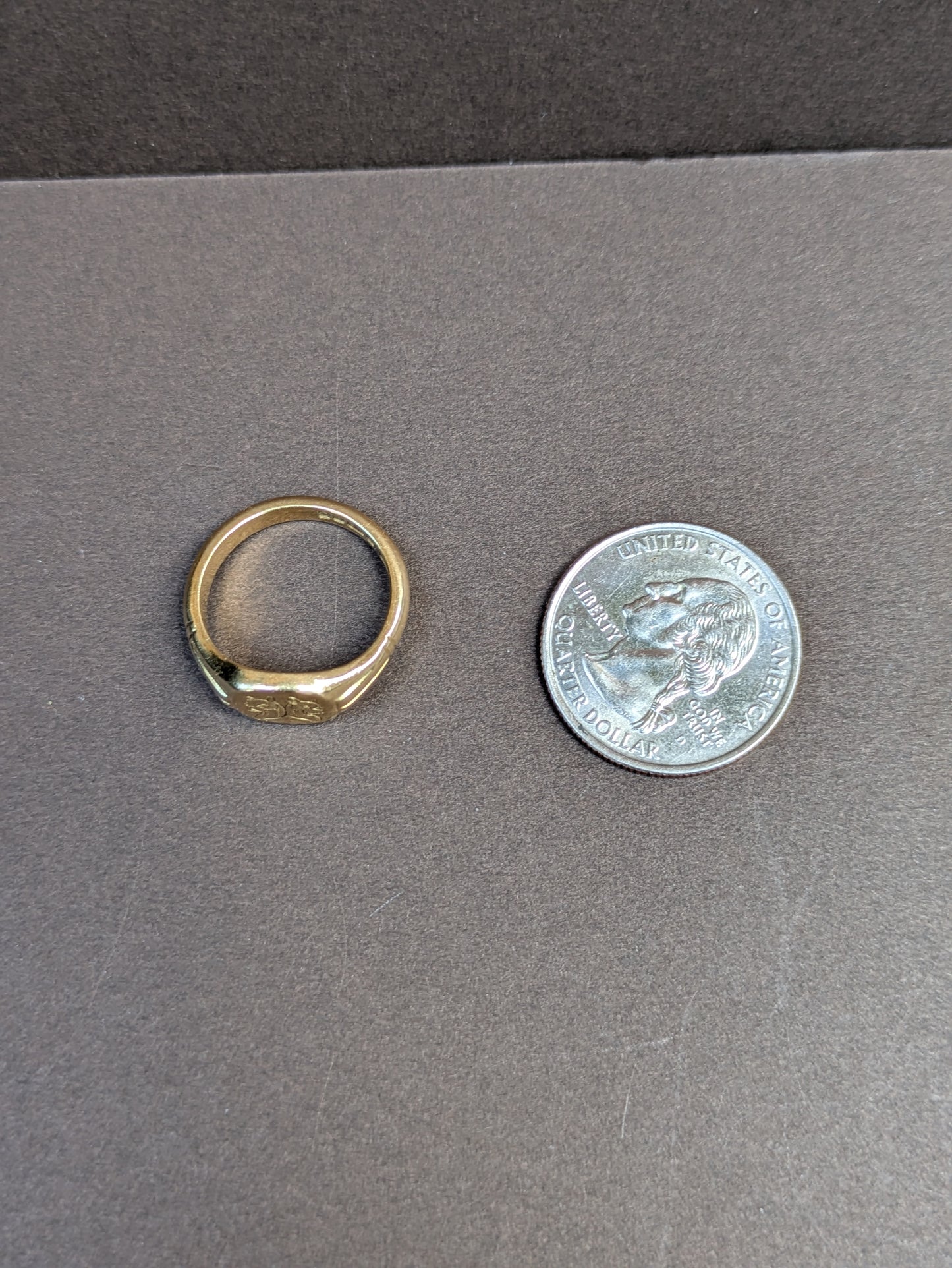 18kt Engraved Boxer Dog Ring