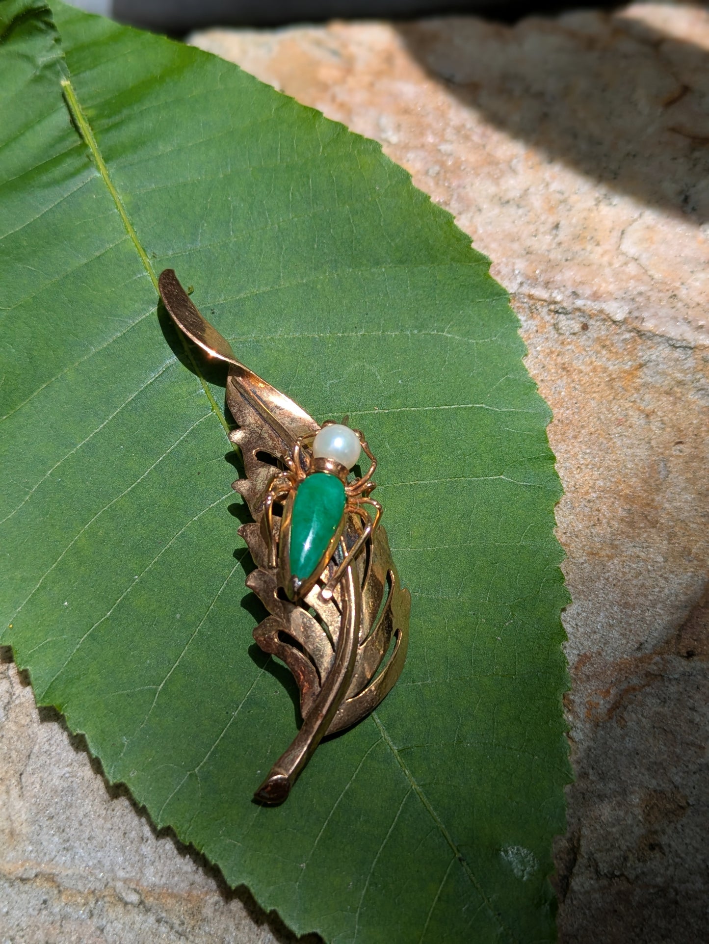 14kt Jade and Pearl Grasshoper on Leaf Brooch