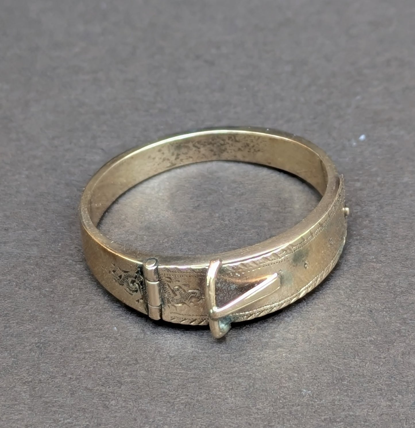14kt Dutch Mourning Ring Buckle Style with Hidden Hair