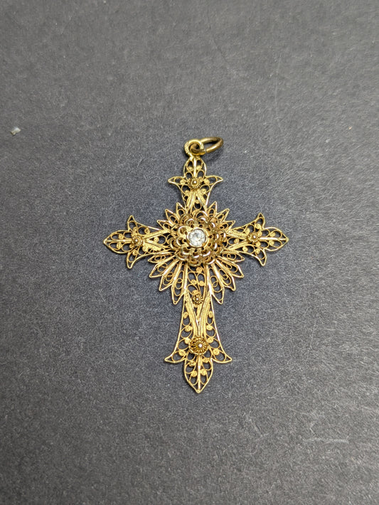 14kt Dutch Filigree Cross with Rose Cut Diamond