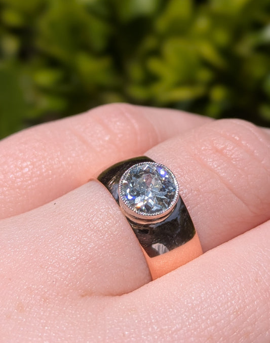 Approx 1.25ct OEC Diamond with Original Mill Graon Bezel Set in Wide 14kt Band
