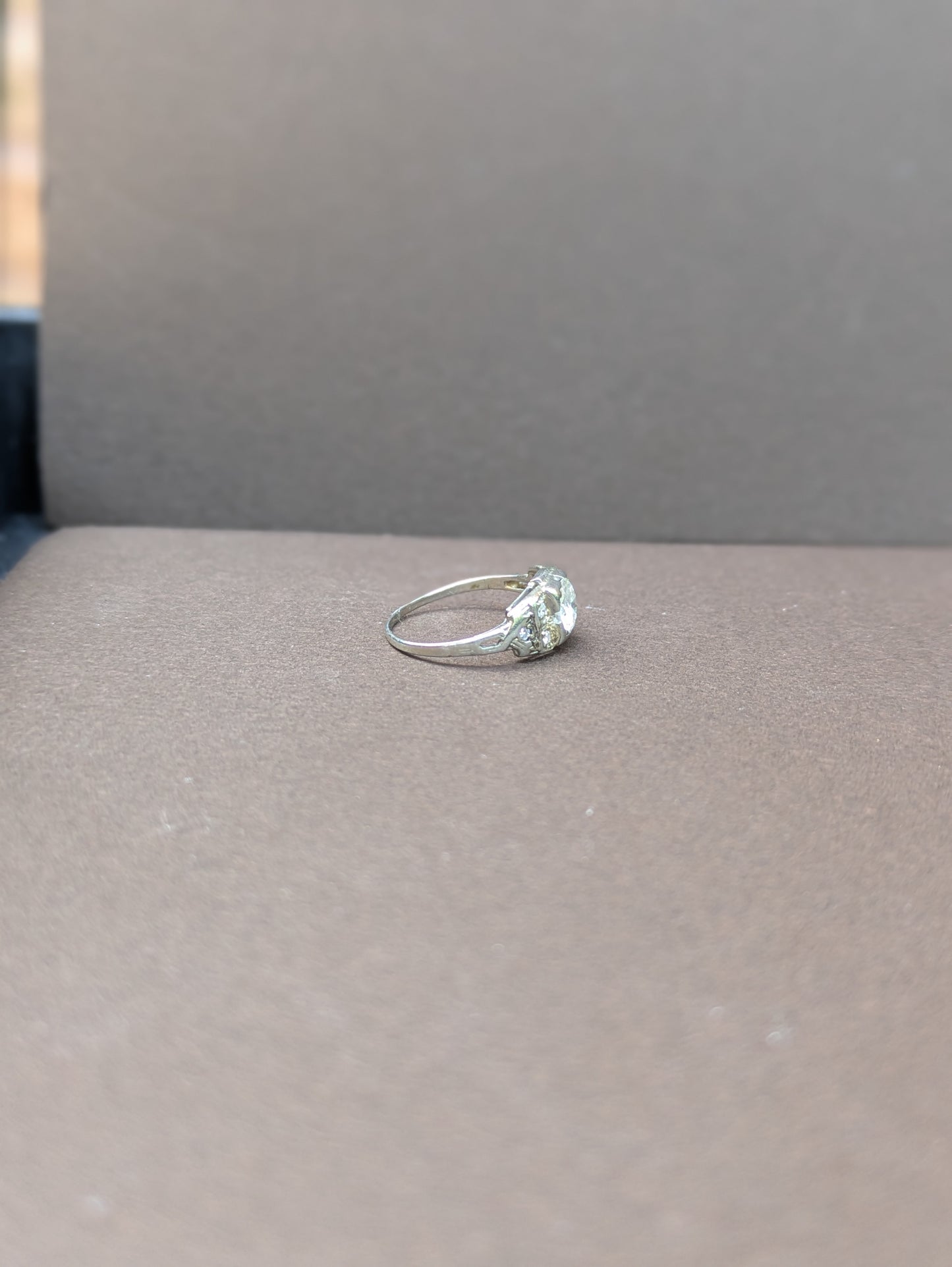 1930's 14kt White Gold Diamond Ring