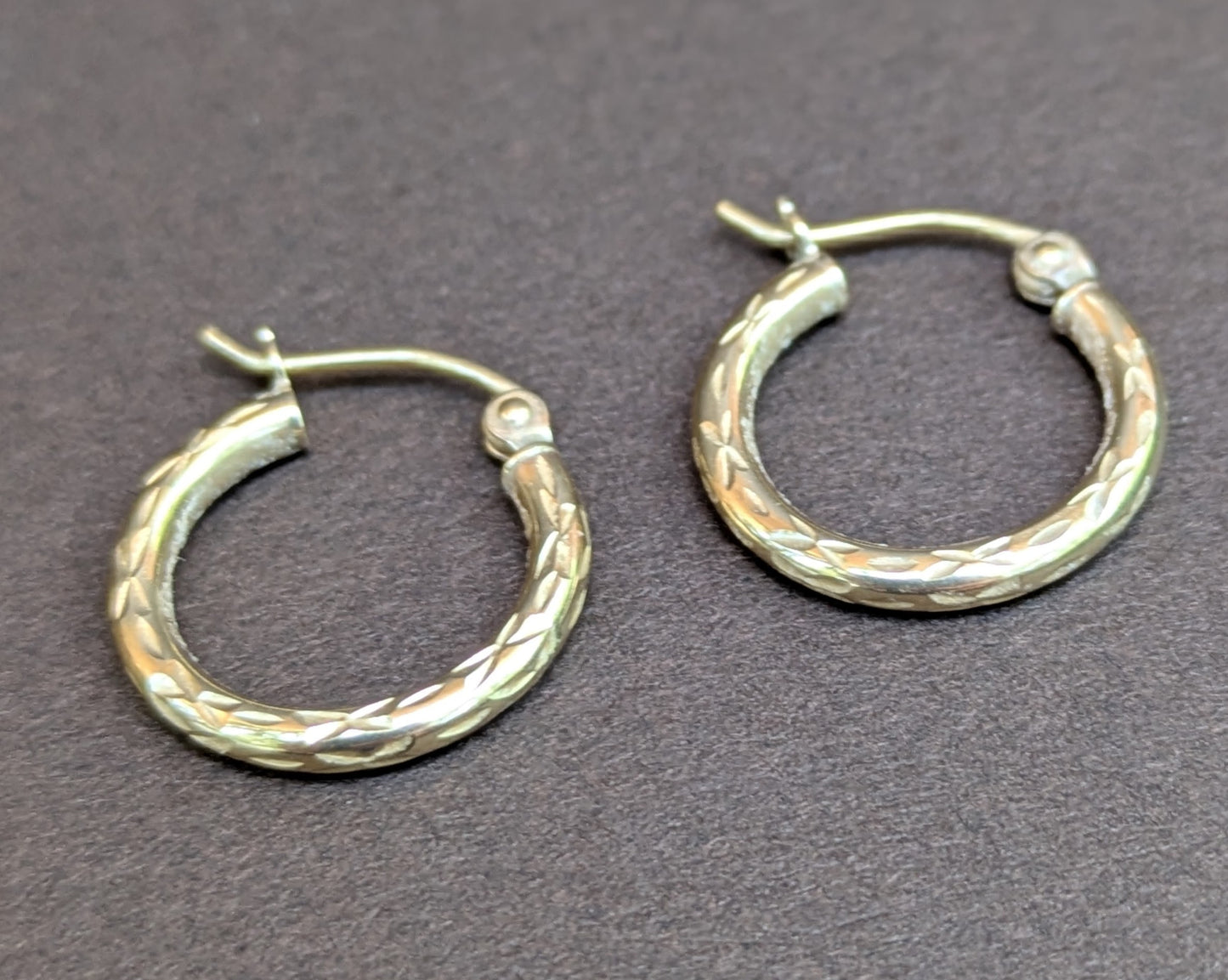 10kt Yellow Gold "Wood Grain" Hoops