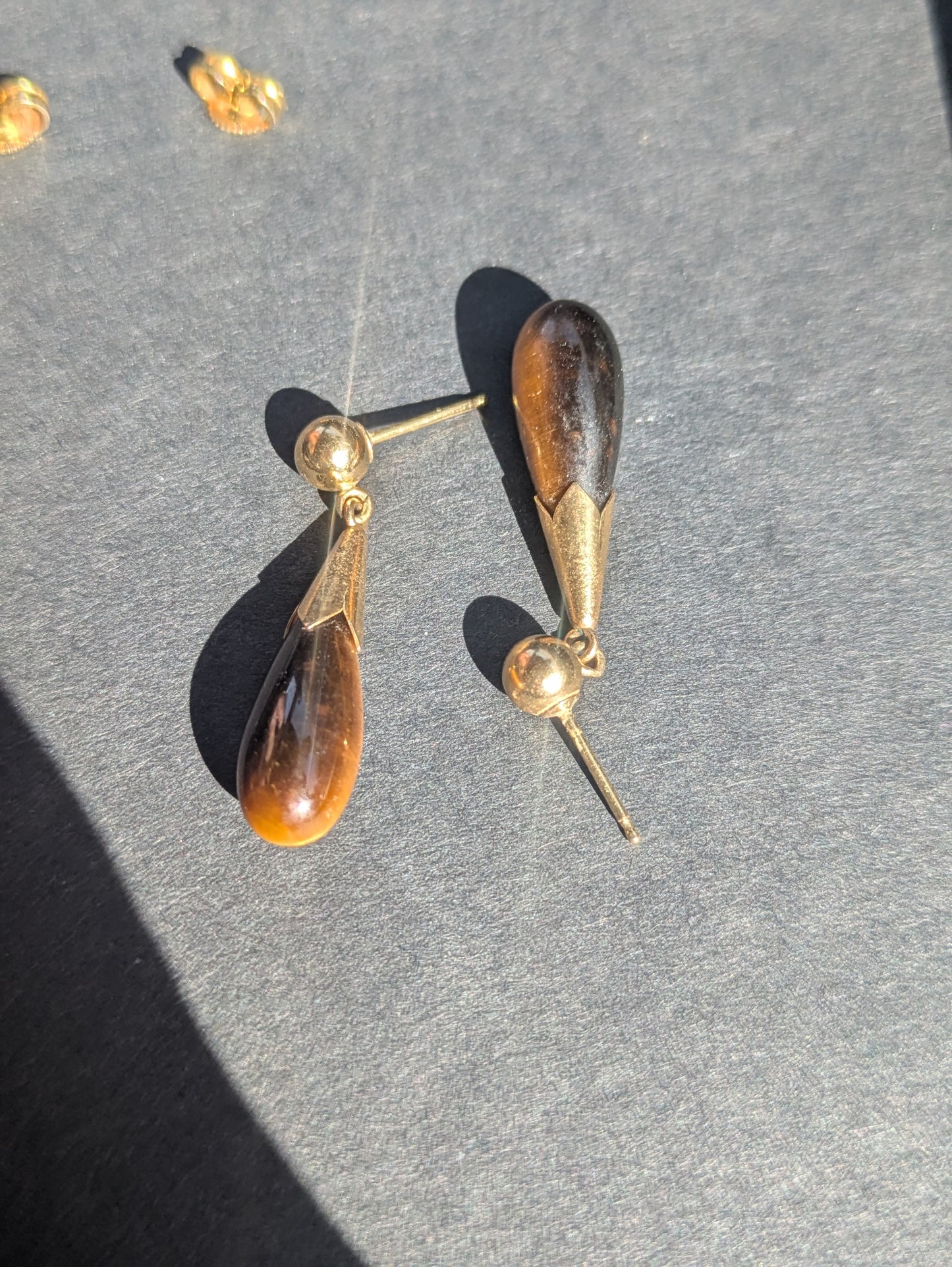 14kt Tiger's Eye Drop Earrings