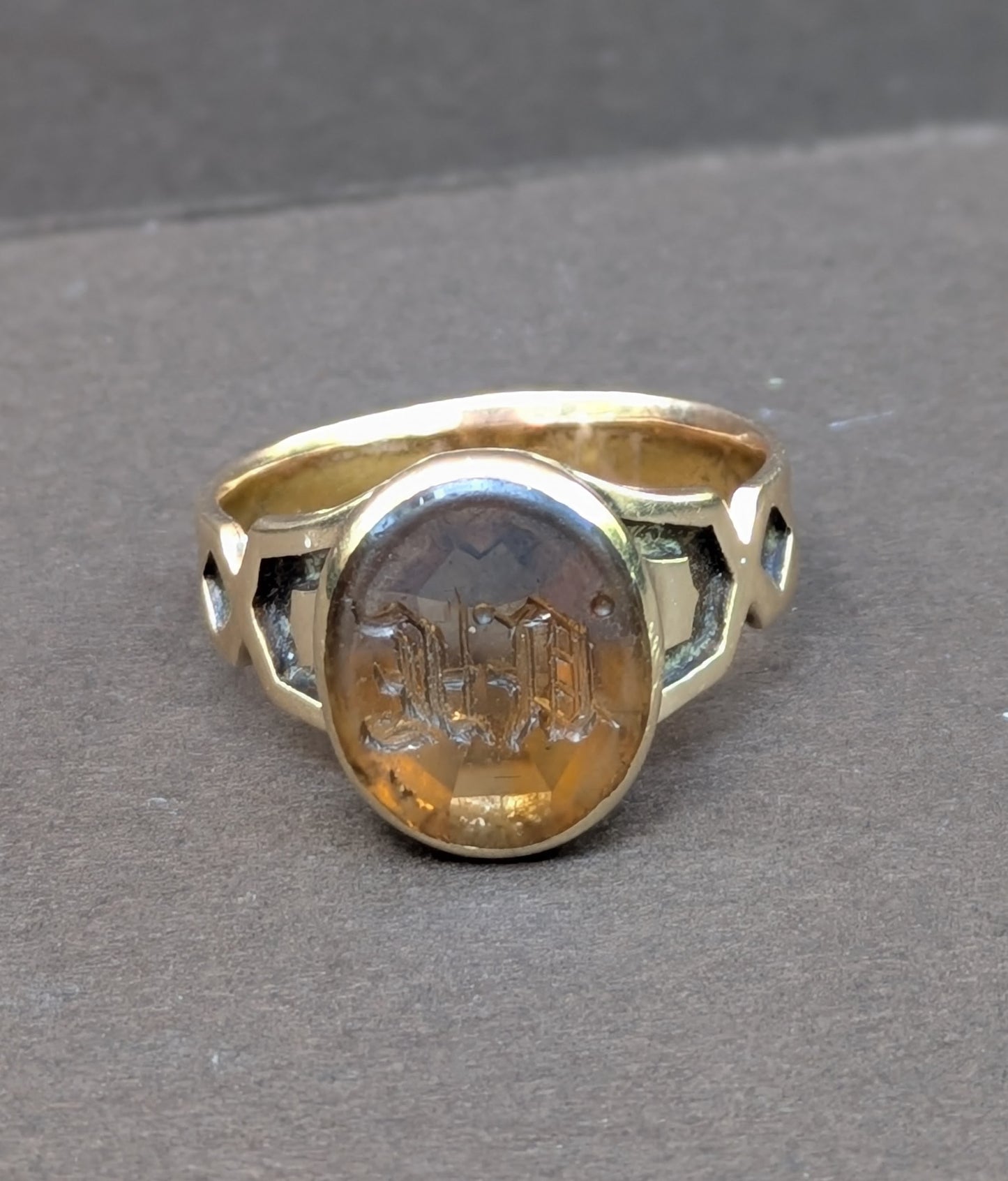 Arts & Crafts 12kt Signet Ring Set with Worn Engraved Citrine "H" "D"