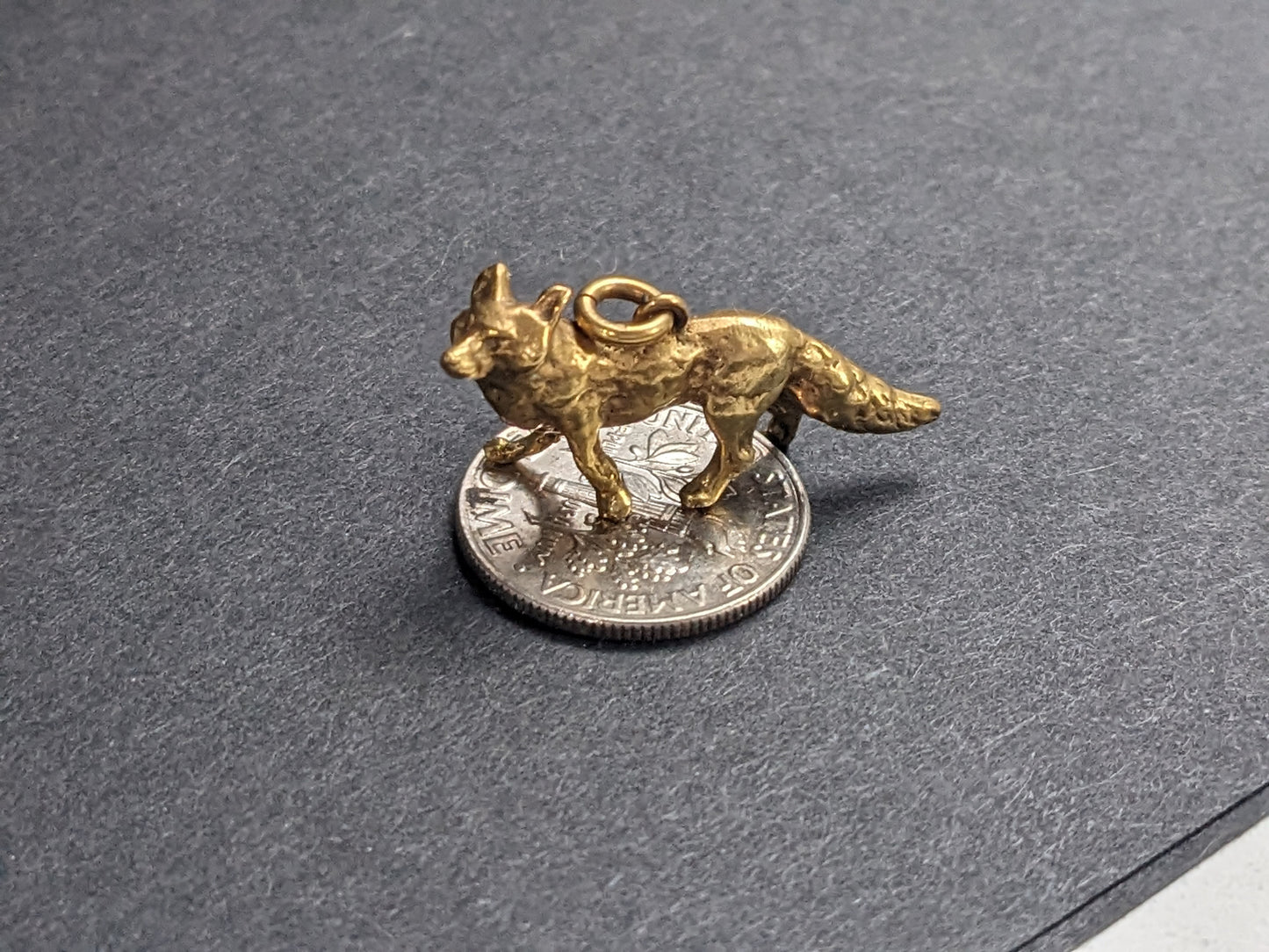 14k Fox charm