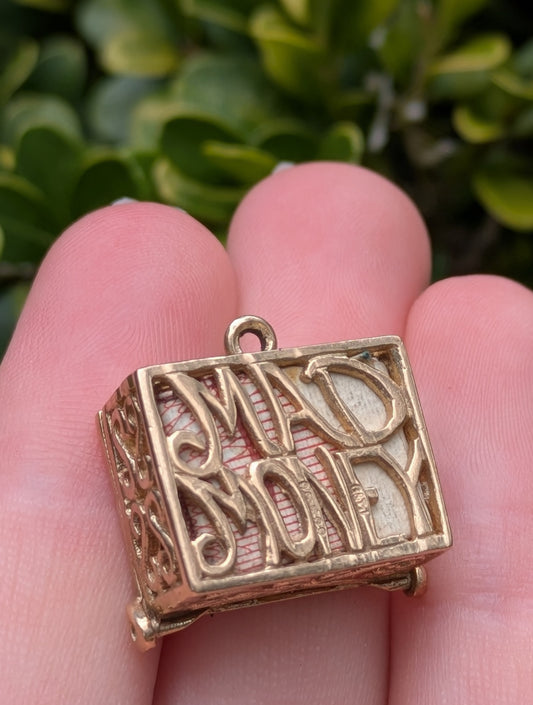 9k "Mad Money" Charm with English Hallmark