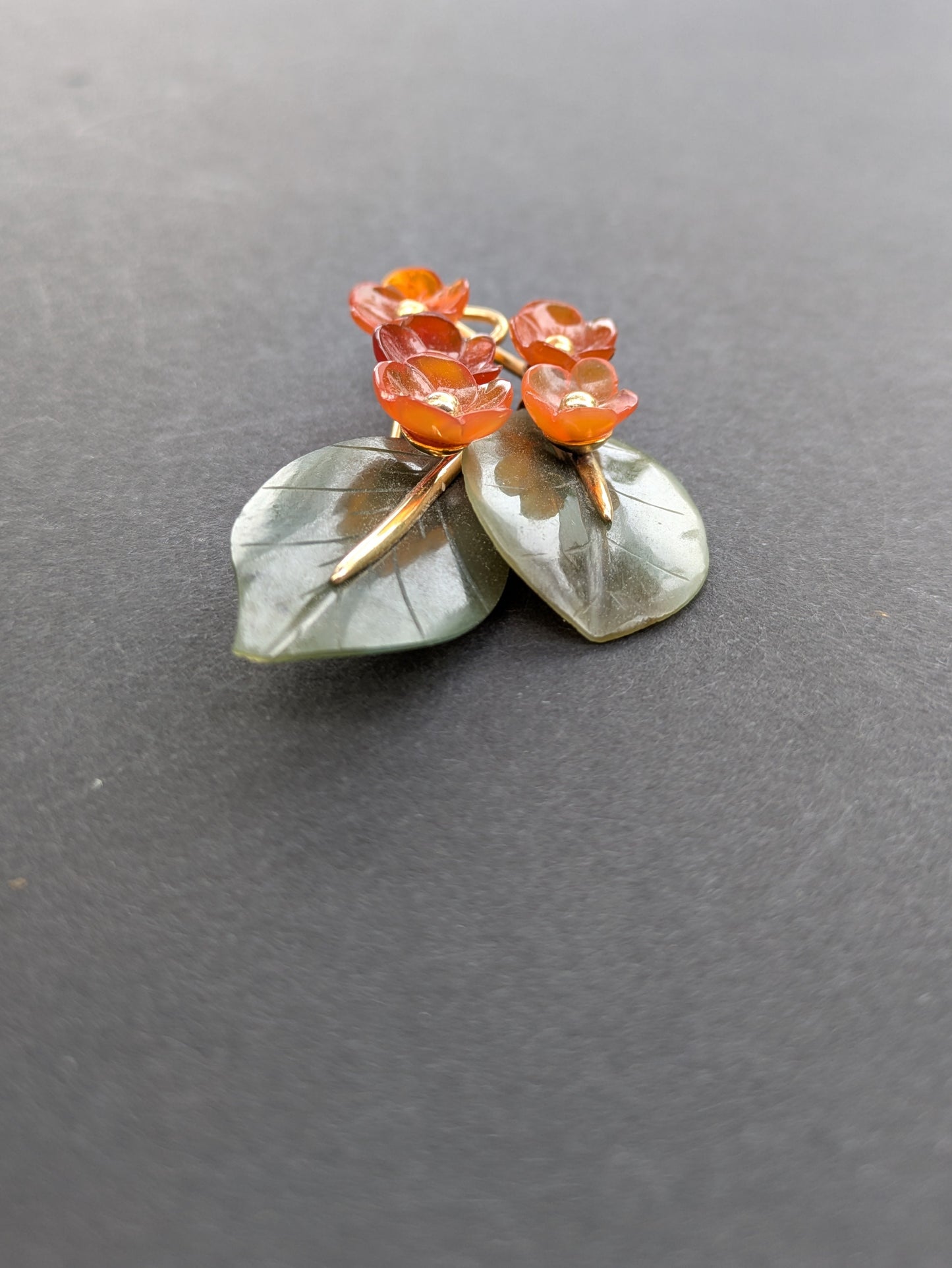 14k Carved Hardstone Floral Brooch
