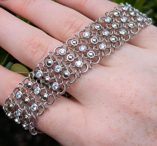 18kt White Gold Diamond "Mesh" Bracelet