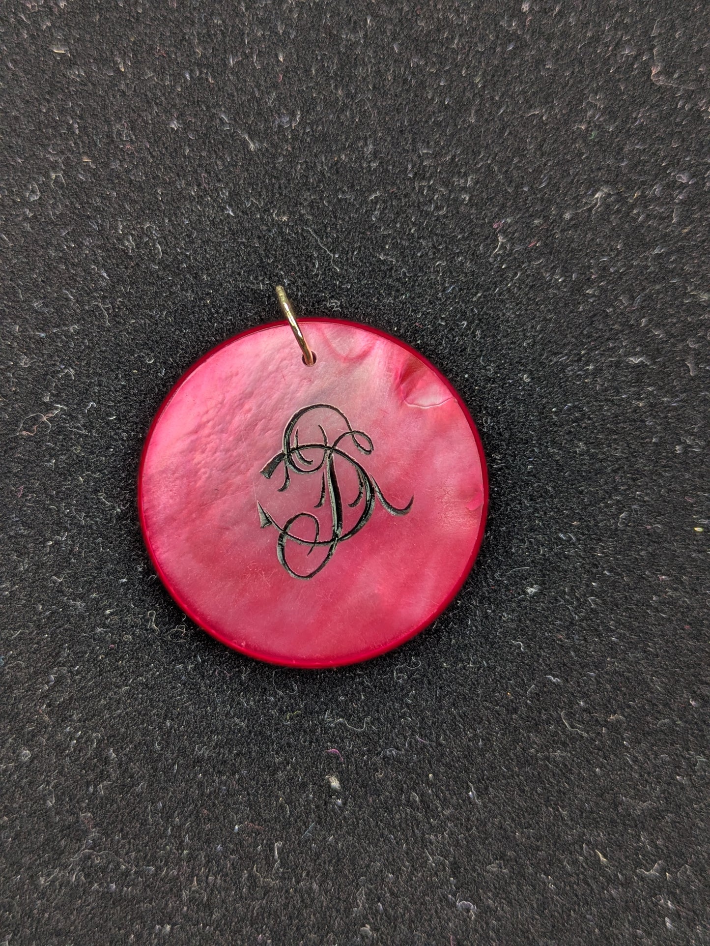 Round Red/Pink Mother of Pearl Poker Chip with Black Engraving "5"