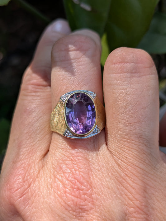 14k Oval Amethyst and Diamond Ring with Florentine Details