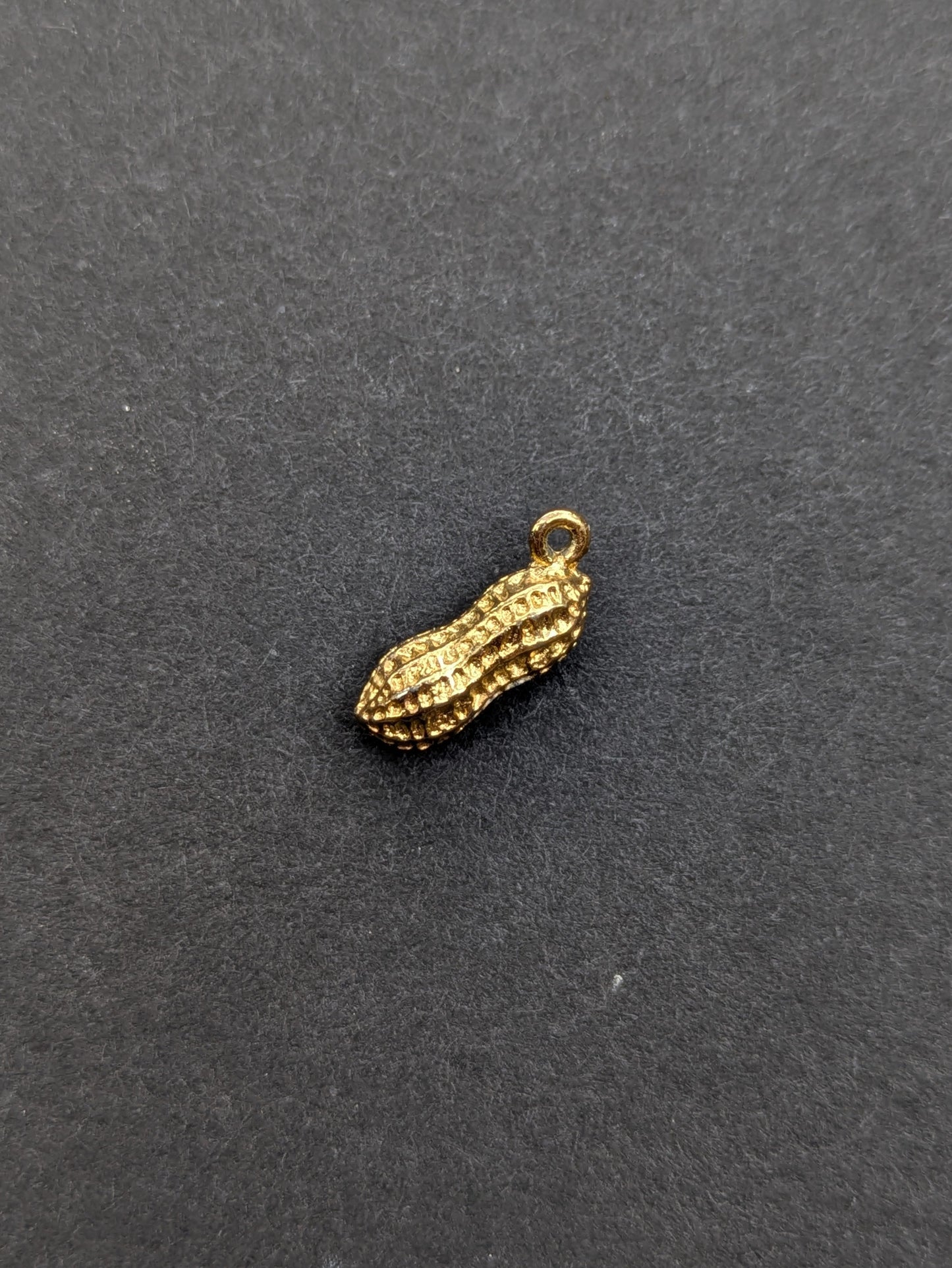 14k Peanut Charm