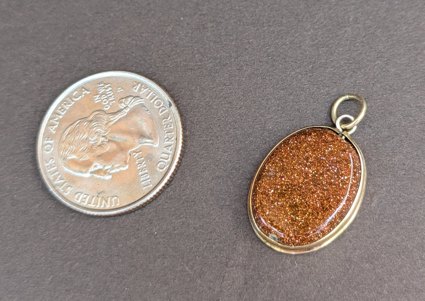 Vintage 14kt Oval Goldstone Pendant