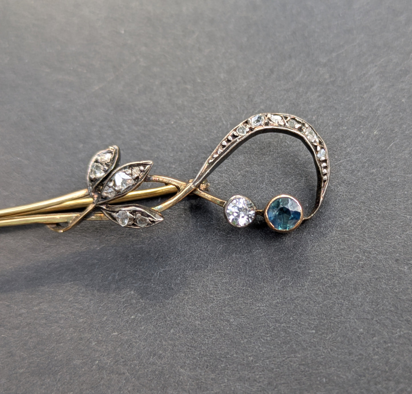 14kt and Silver Jugendstil Brooch Sapphire and Diamond