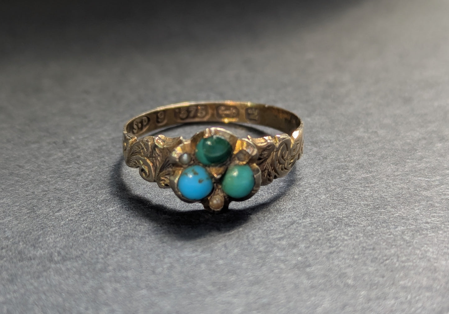 1862 Dainty 9k Turquoise