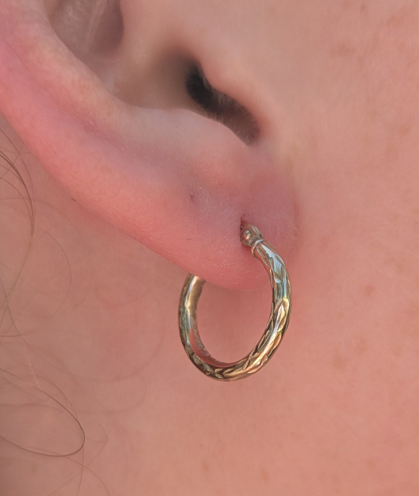 10kt Yellow Gold "Wood Grain" Hoops
