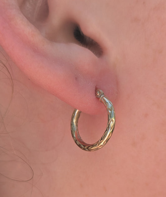 10kt Yellow Gold "Wood Grain" Hoops