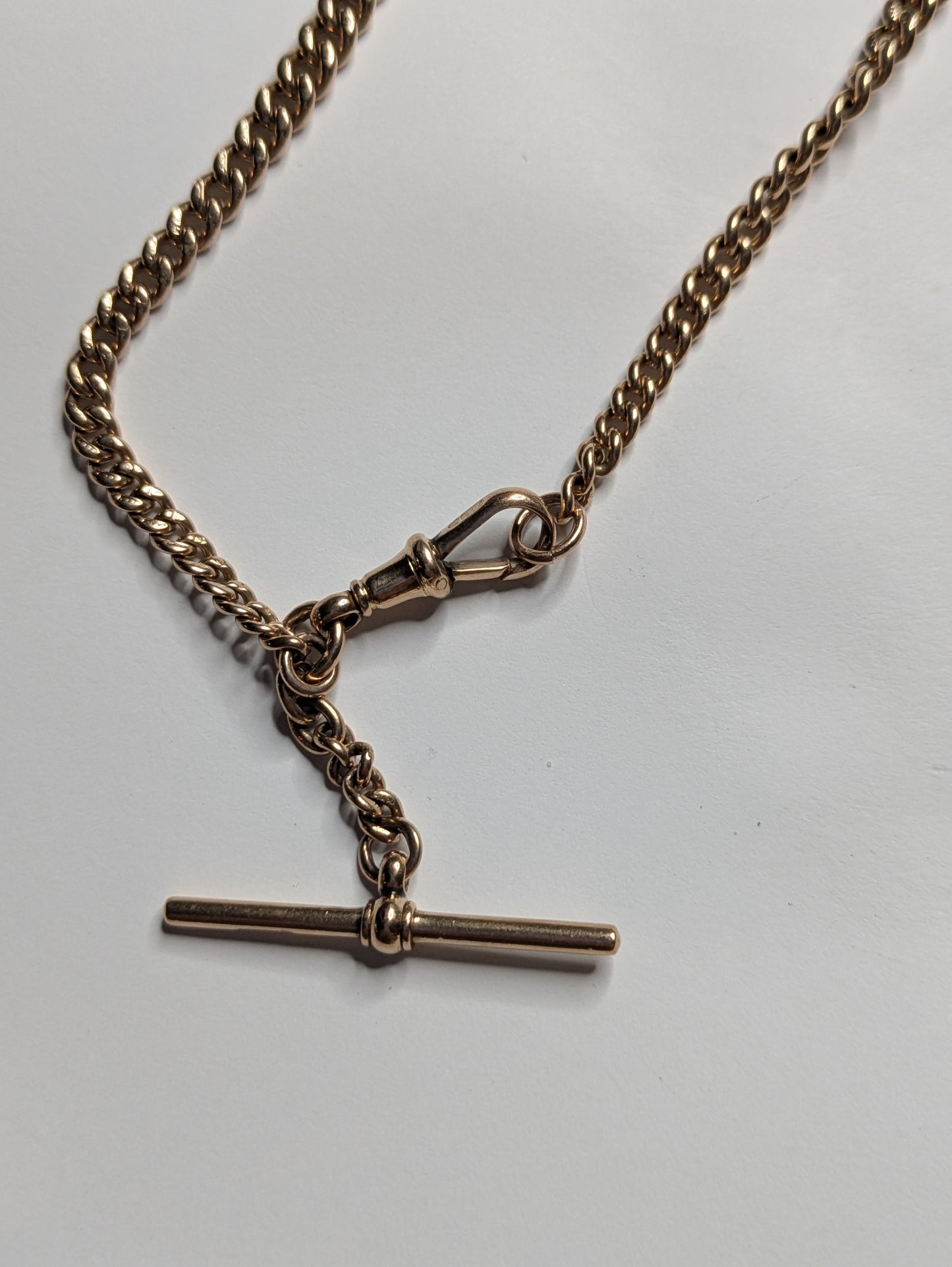 9k Graduated Curb English Watch Chain with T Bar and Dog Clip