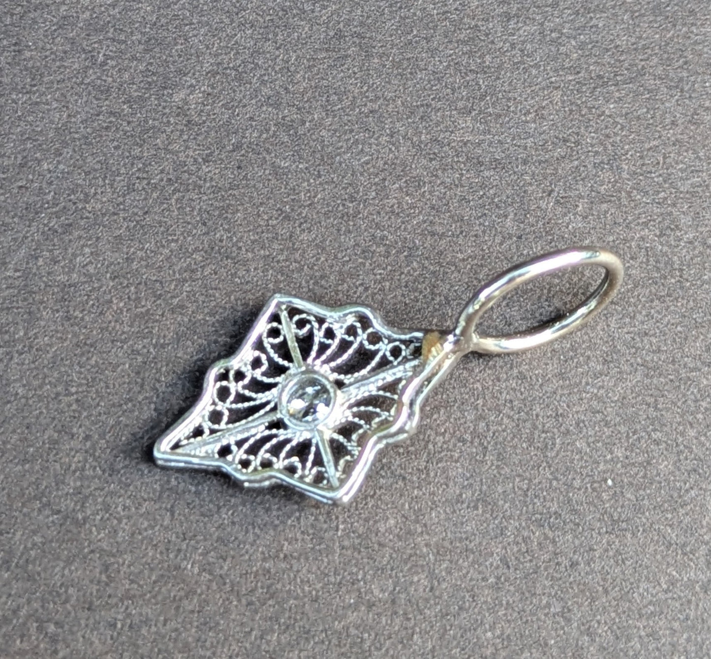 14kt White Gold Filigree & Damond Charm