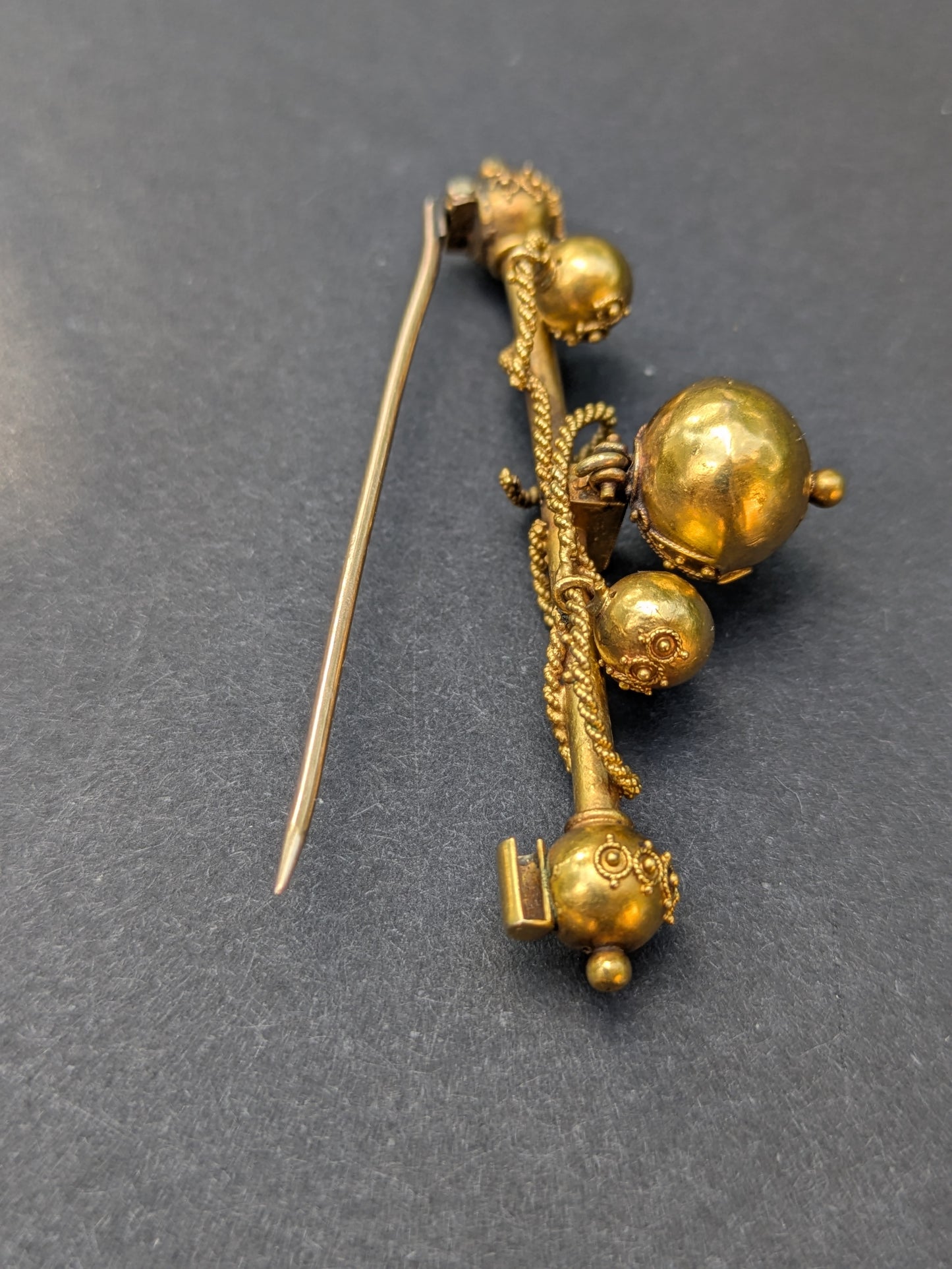 18 and 14kt Etruscian Revival Brooch