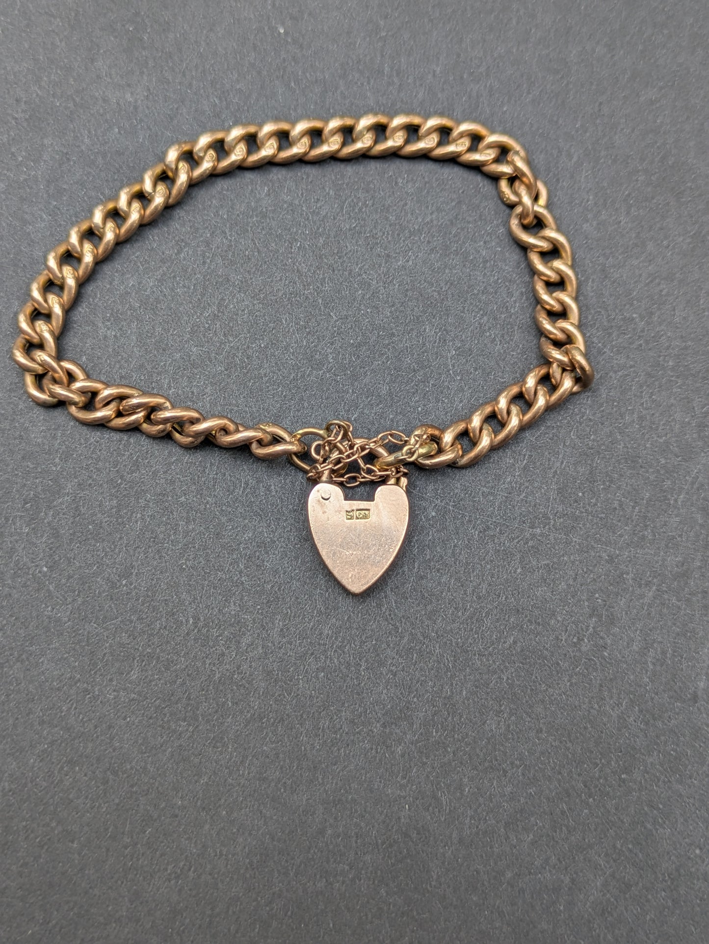 9k English Rose Gold Curb Bracelet with Heart Lock