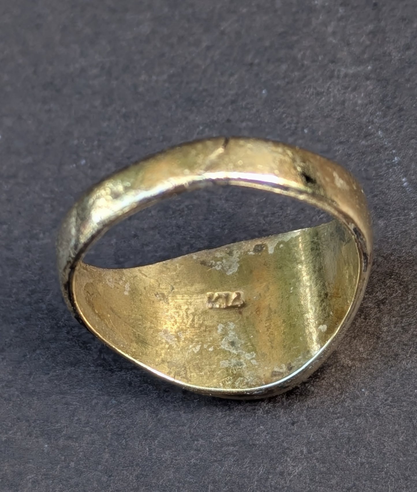 14kt "Aries" Pinkie Signet Ring