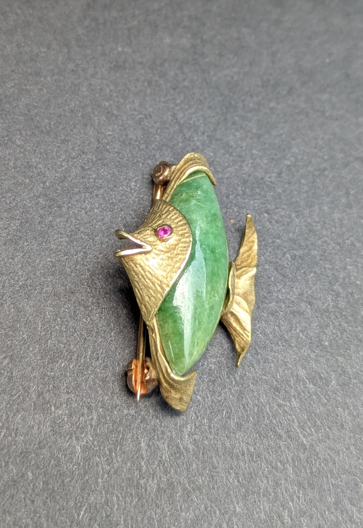 Charming Jade and Ruby 14kt Fish Brooch