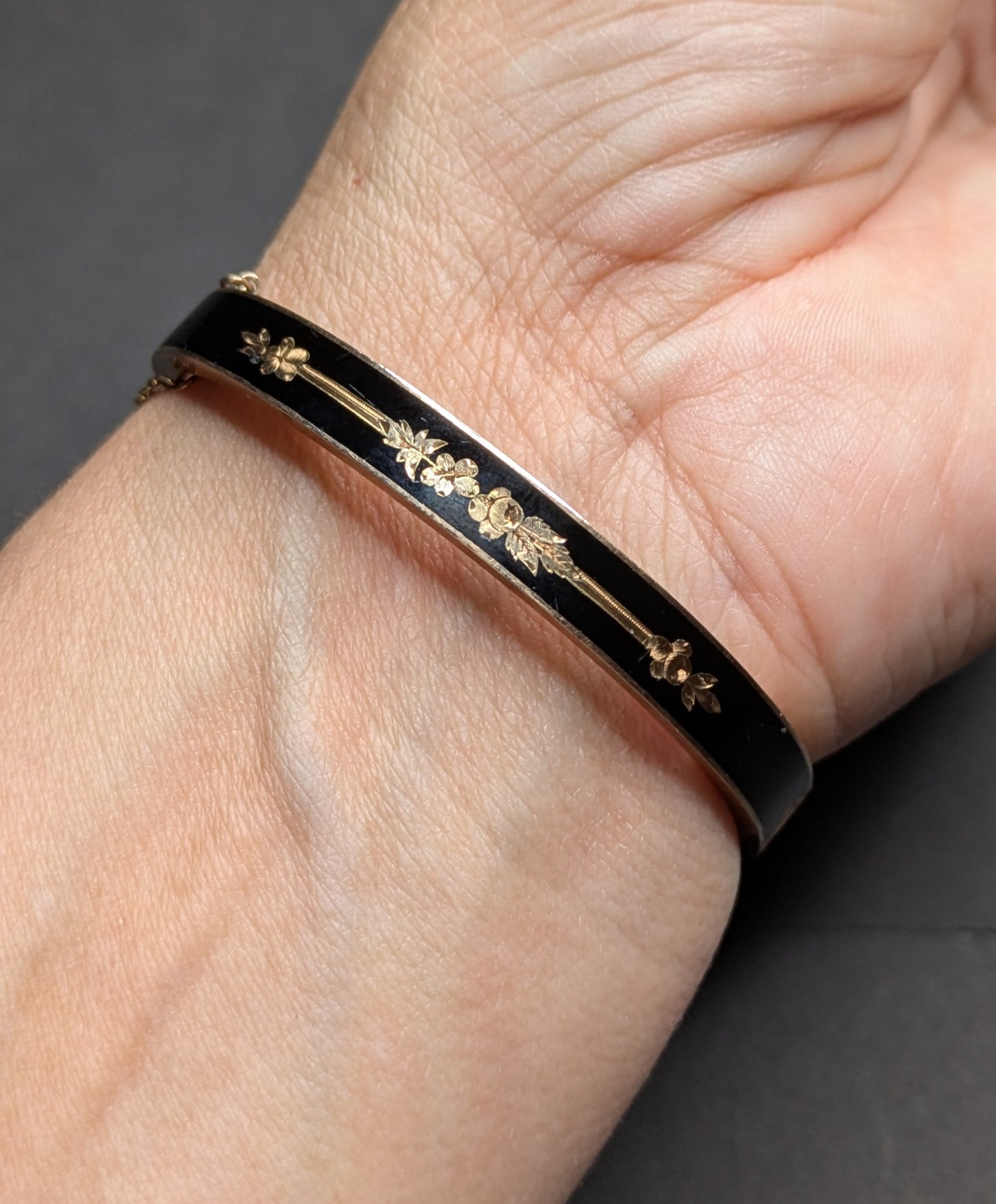 10k Victorian Enamel Mourning Bagle Bracelet