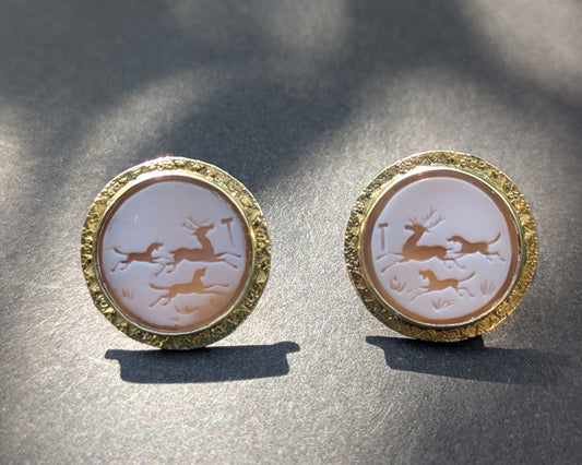 Hunting Cameo Earrings