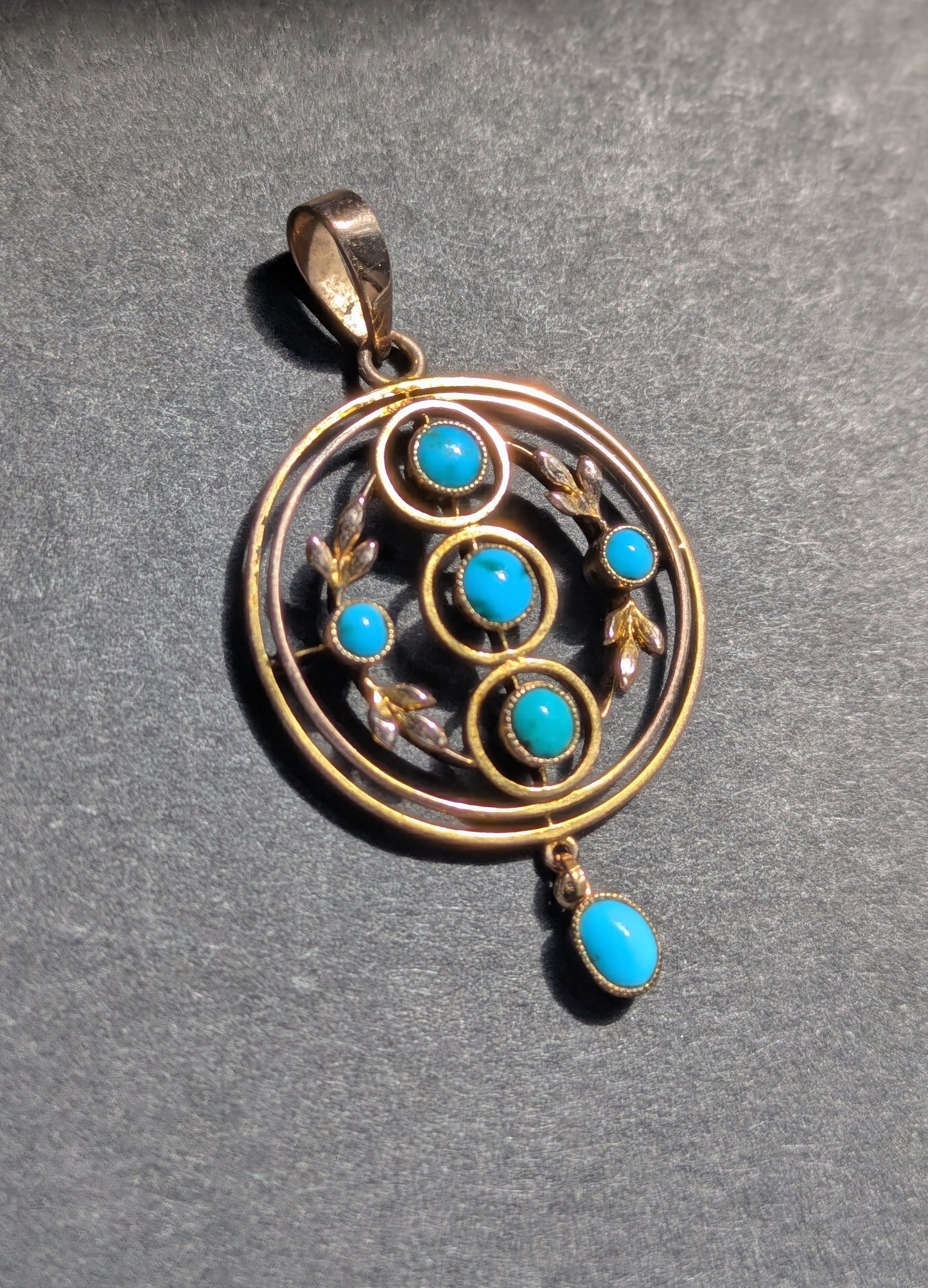 9k Interwar Years Turquoise Pendant