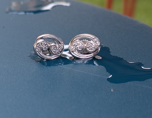 18kt White Gold and Diamond Gubelin Earrings
