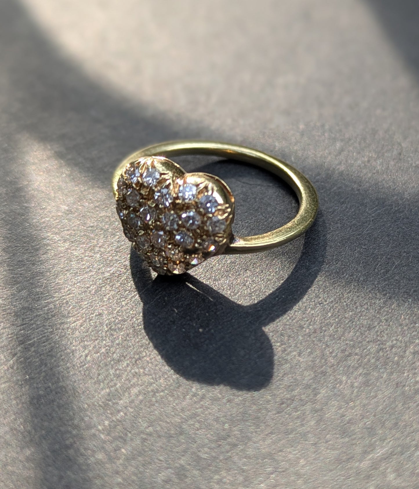 14kt Diamond Heart Ring