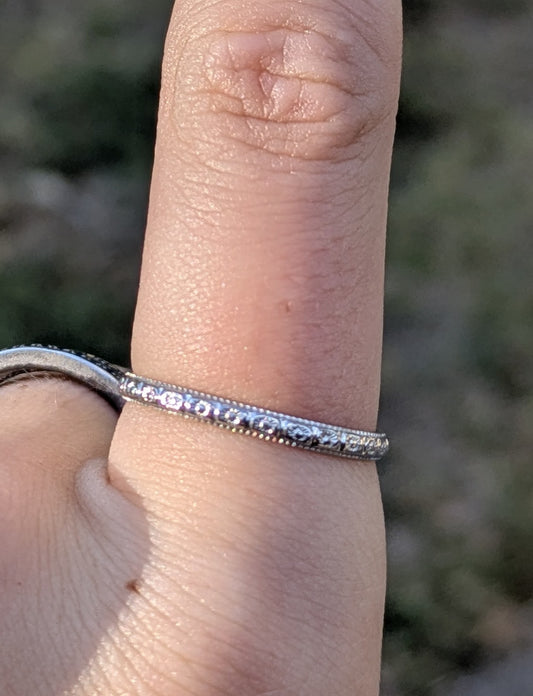 18k White Orange Blossom Band