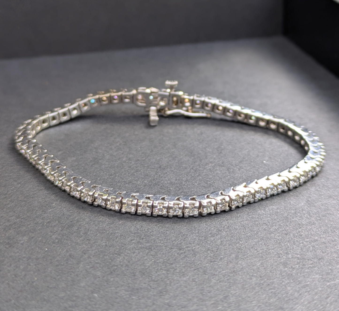 14kt White Gold Diamond Tennis Bracelet